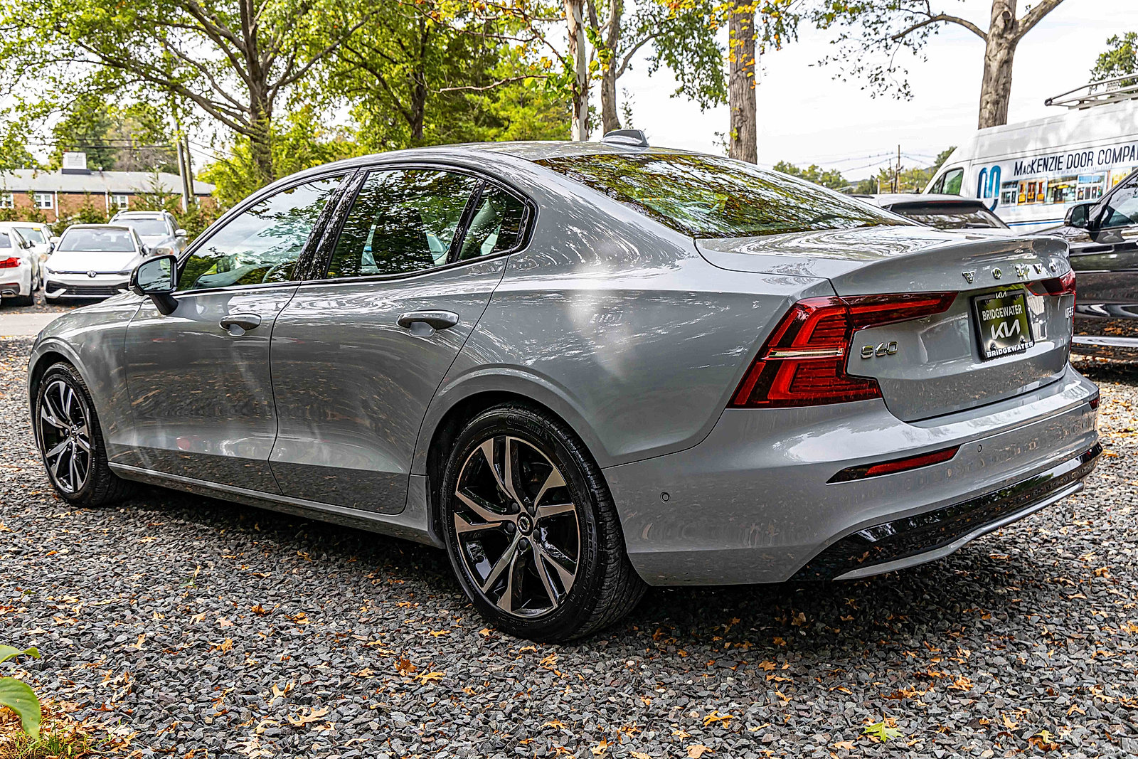 Used 2024 Volvo S60 B5 Plus image 4