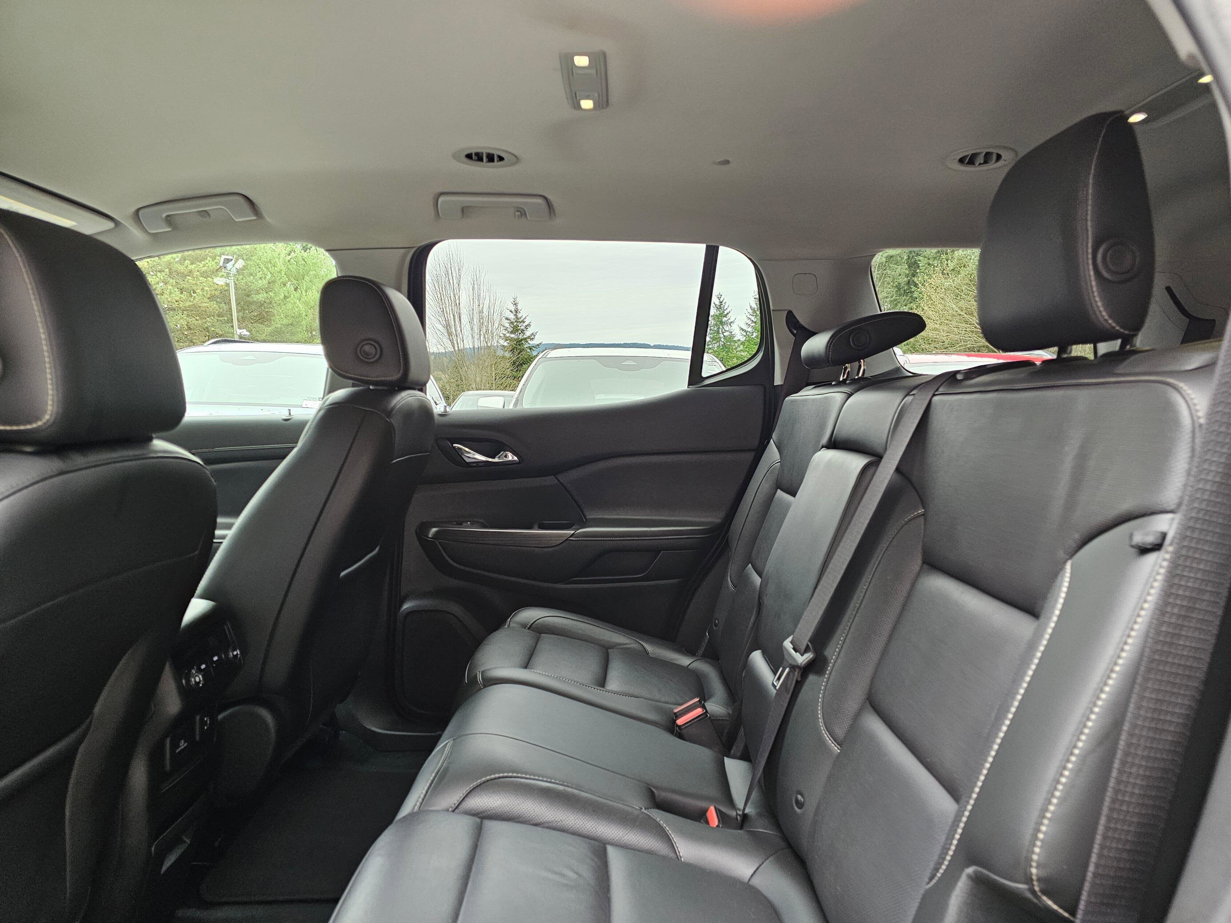 Used 2019 GMC Acadia SLT w/ LPO, Cargo Package AWD/4WD image 15
