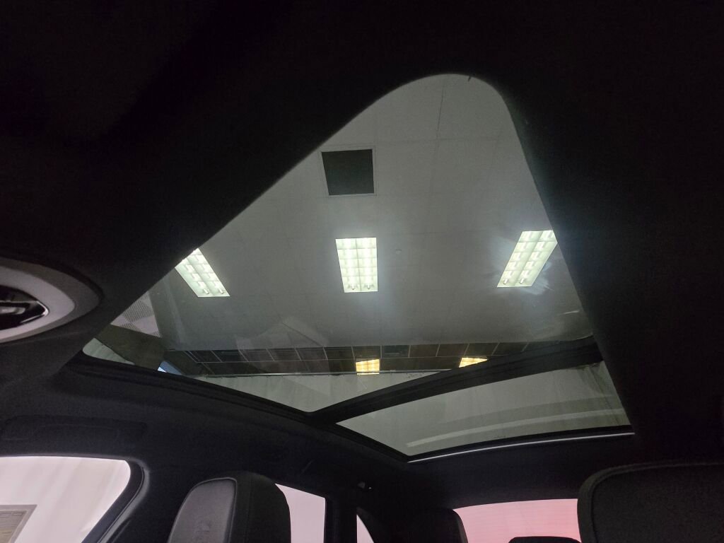 New 2026 Porsche Macan S image 48