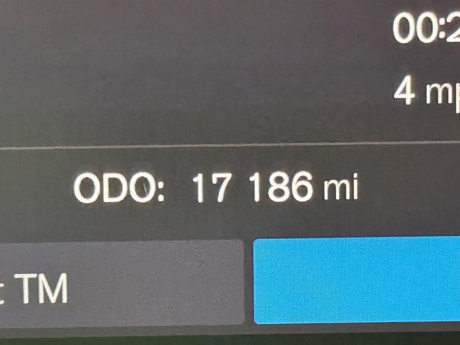 Used 2024 Volvo XC40 Recharge Ultimate w/ Protection Package Premier image 28