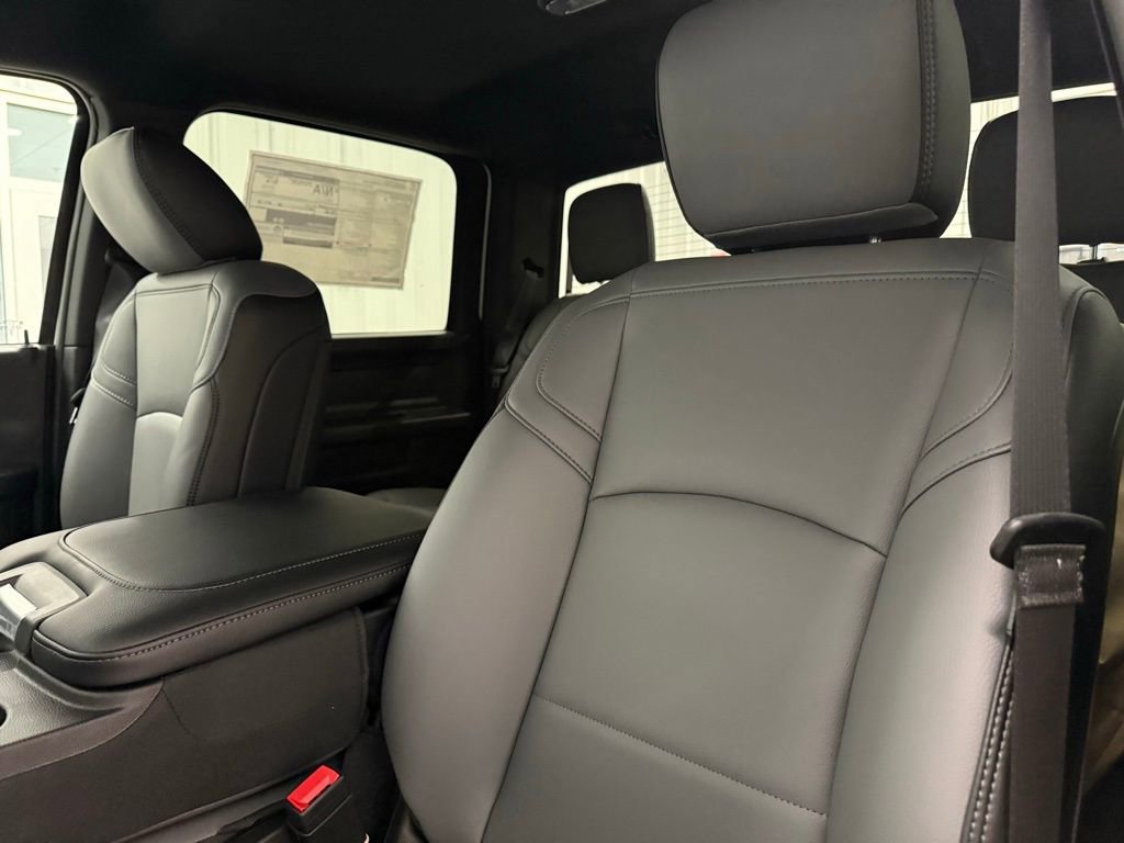 New 2026 RAM 5500 Tradesman w/ Chrome Appearance Group image 18