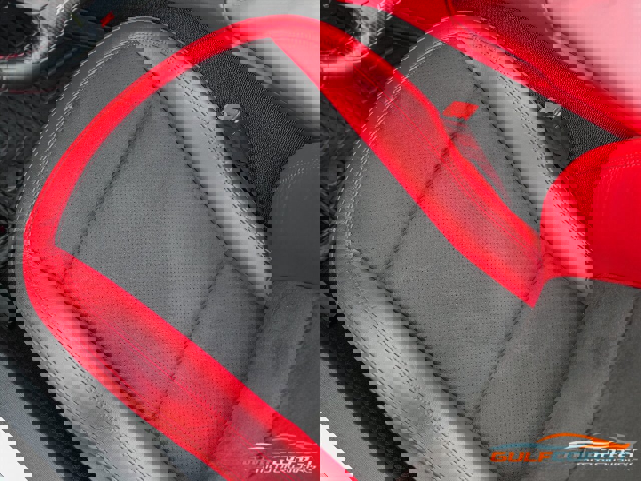 Used 2016 Chevrolet Corvette Z06 w/ 3LZ Preferred Equipment Group image 23