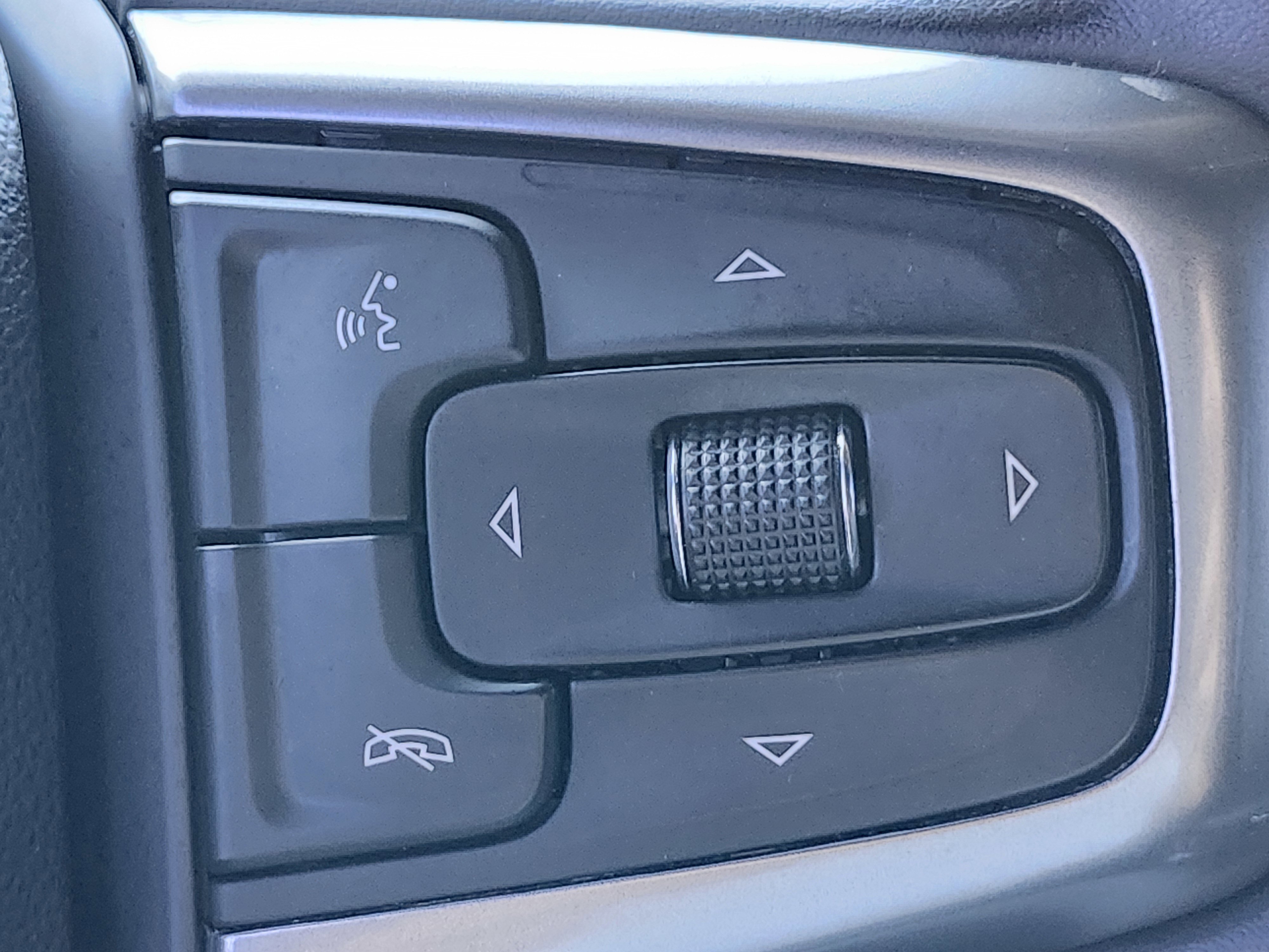 Used 2023 Chevrolet Silverado 1500 LT Trail Boss w/ Protection Package image 34