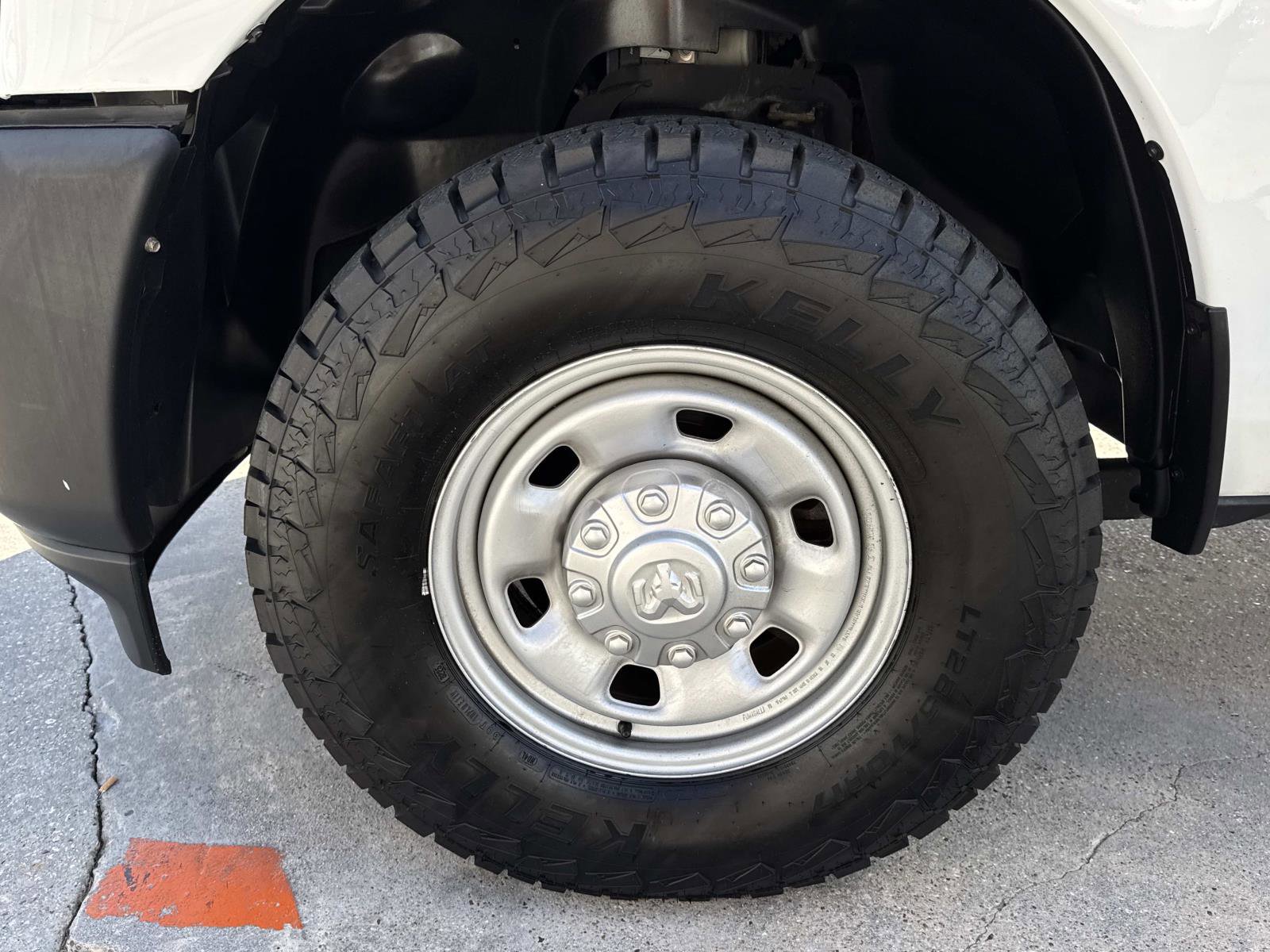 Certified 2022 RAM 2500 Tradesman image 4