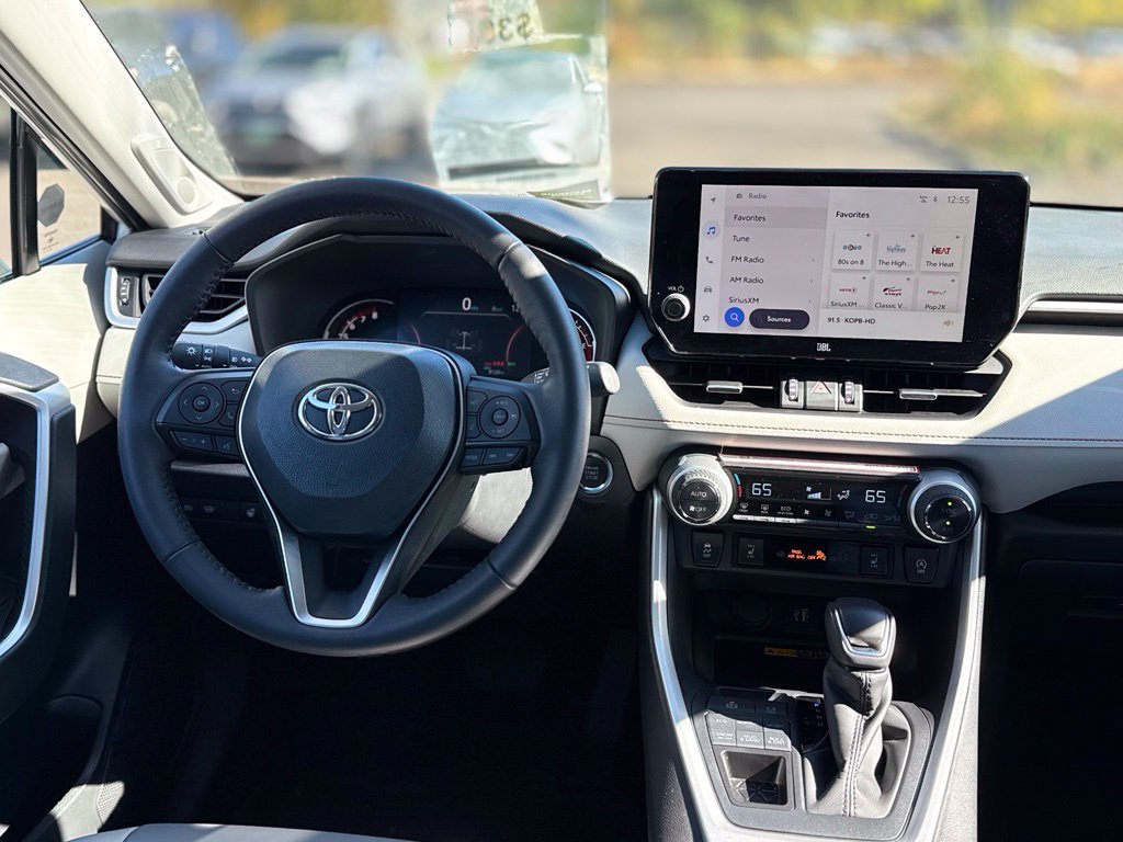 Used 2025 Toyota RAV4 XLE Premium w/ Weather Package AWD/4WD image 28