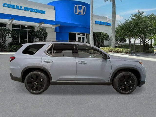New 2026 Honda Pilot Black Edition image 8