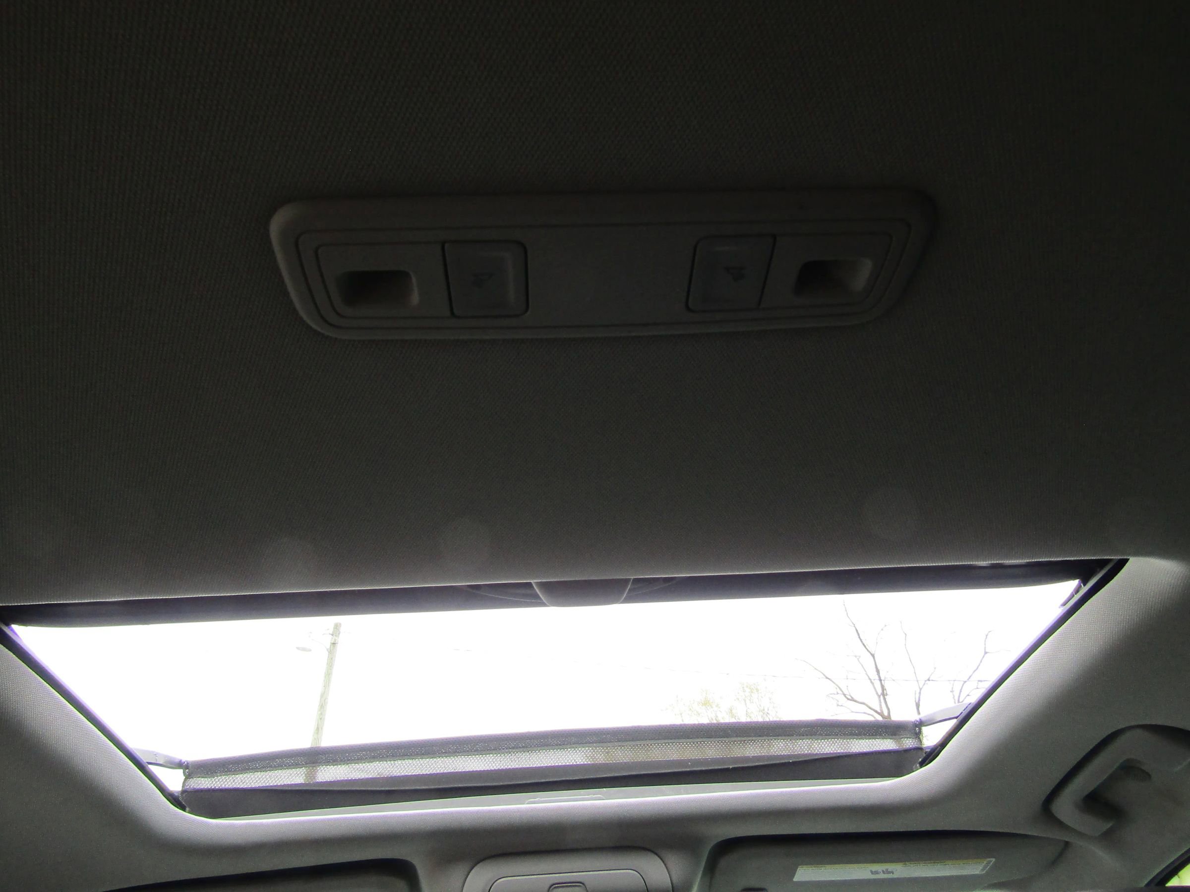 Used 2018 GMC Acadia SLT AWD/4WD image 19