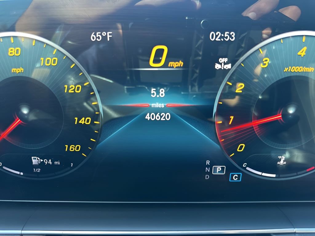 Used 2021 Mercedes-Benz GLE 350 w/ 3rd Row Seat Package image 25