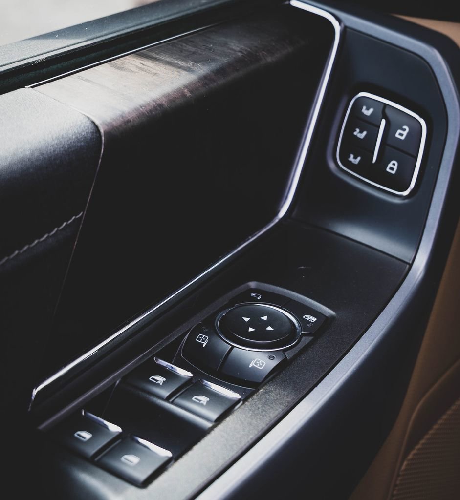 Used 2022 Ford F150 Lariat w/ Bed Utility Package image 32