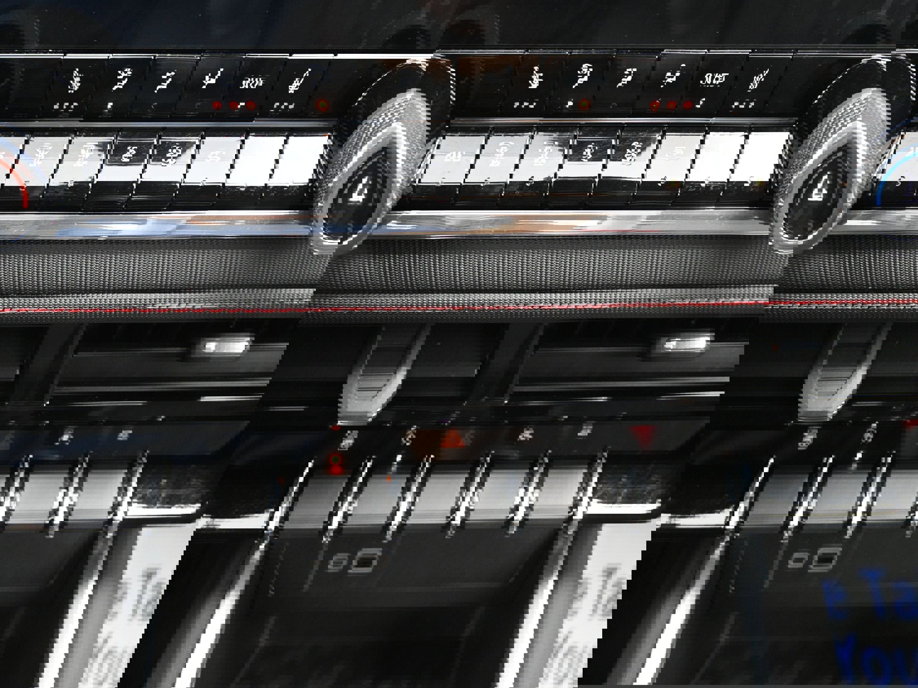 Used 2024 Chevrolet Colorado Z71 w/ Z71 Convenience Package 2 image 16