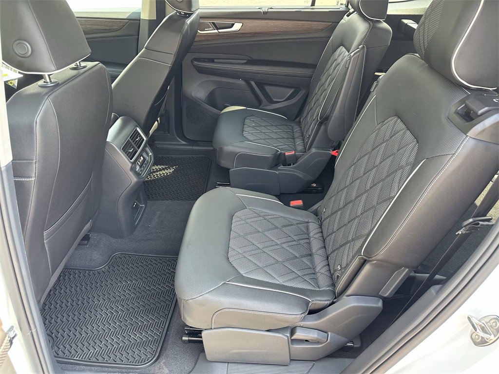 New 2026 Volkswagen Atlas SEL Premium R-Line image 26