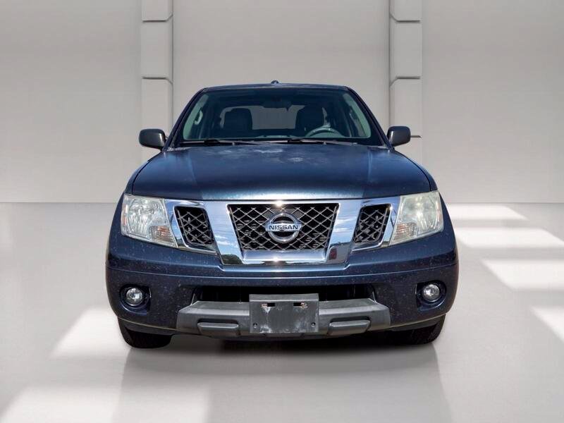 Used 2015 Nissan Frontier SV RWD image 8