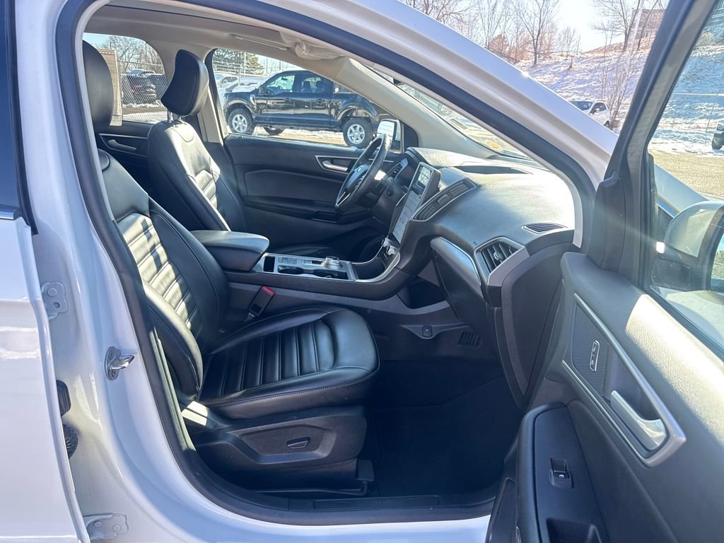 Certified 2022 Ford Edge SEL w/ Convenience Package image 27