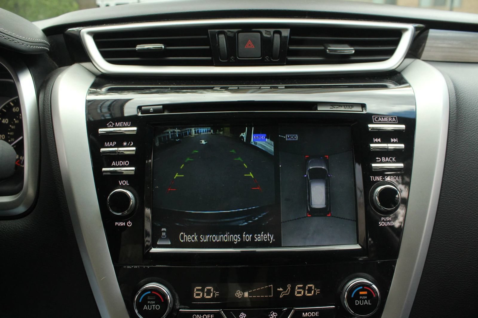 Used 2015 Nissan Murano SL w/ SL Technology Package AWD/4WD image 32