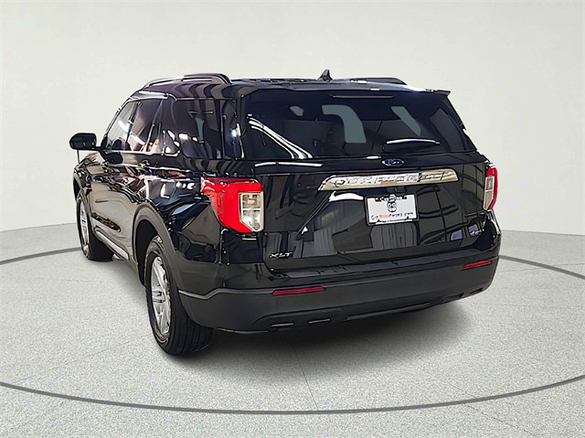 Used 2021 Ford Explorer XLT image 6