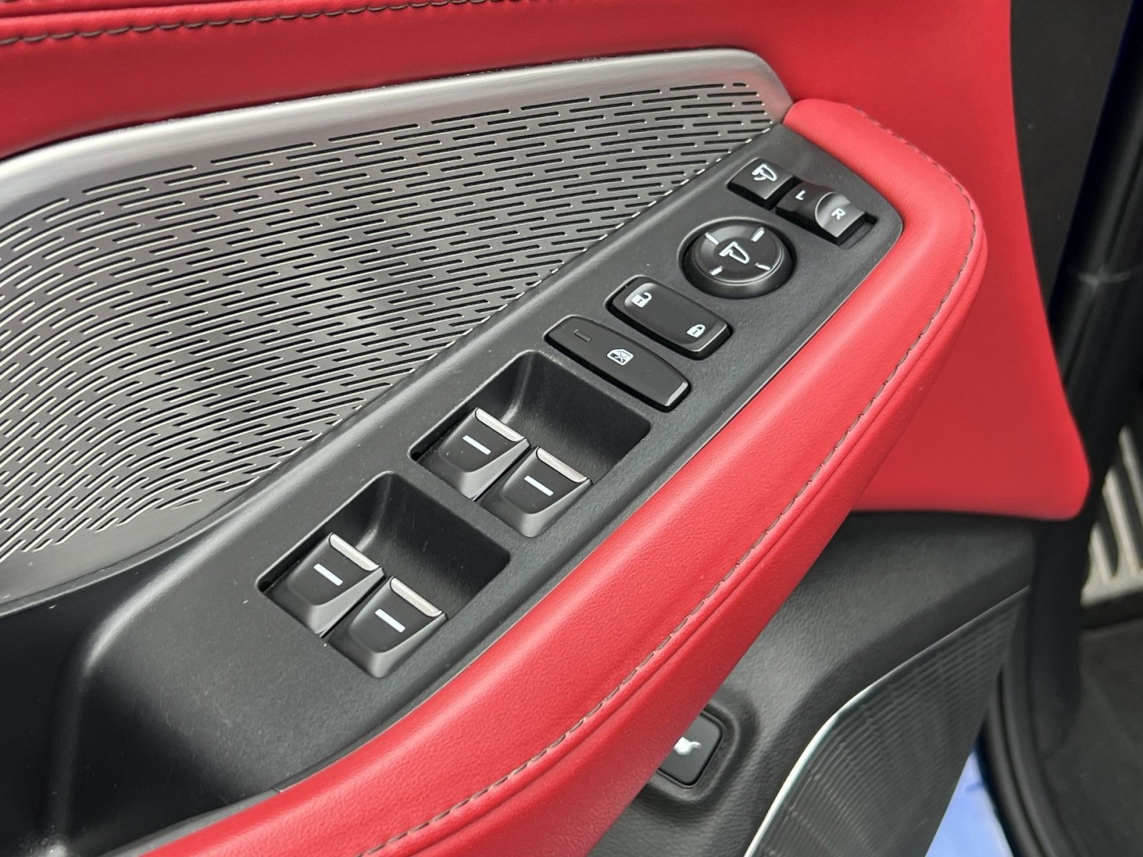 Certified 2023 Acura MDX A-Spec image 12