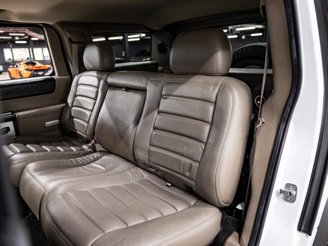 Used 2003 HUMMER H2 w/ Preferred Equipment Group image 11