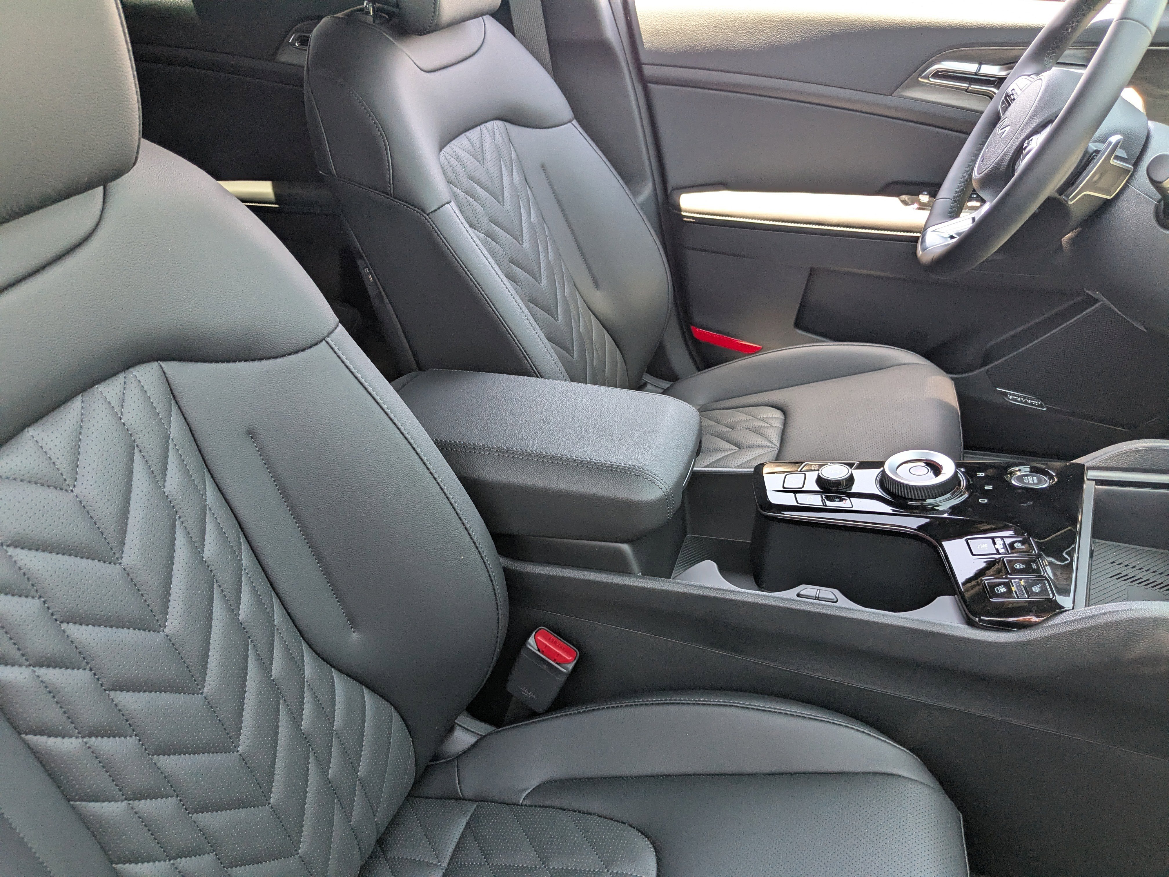 New 2025 Kia Sportage X-Line Prestige image 11