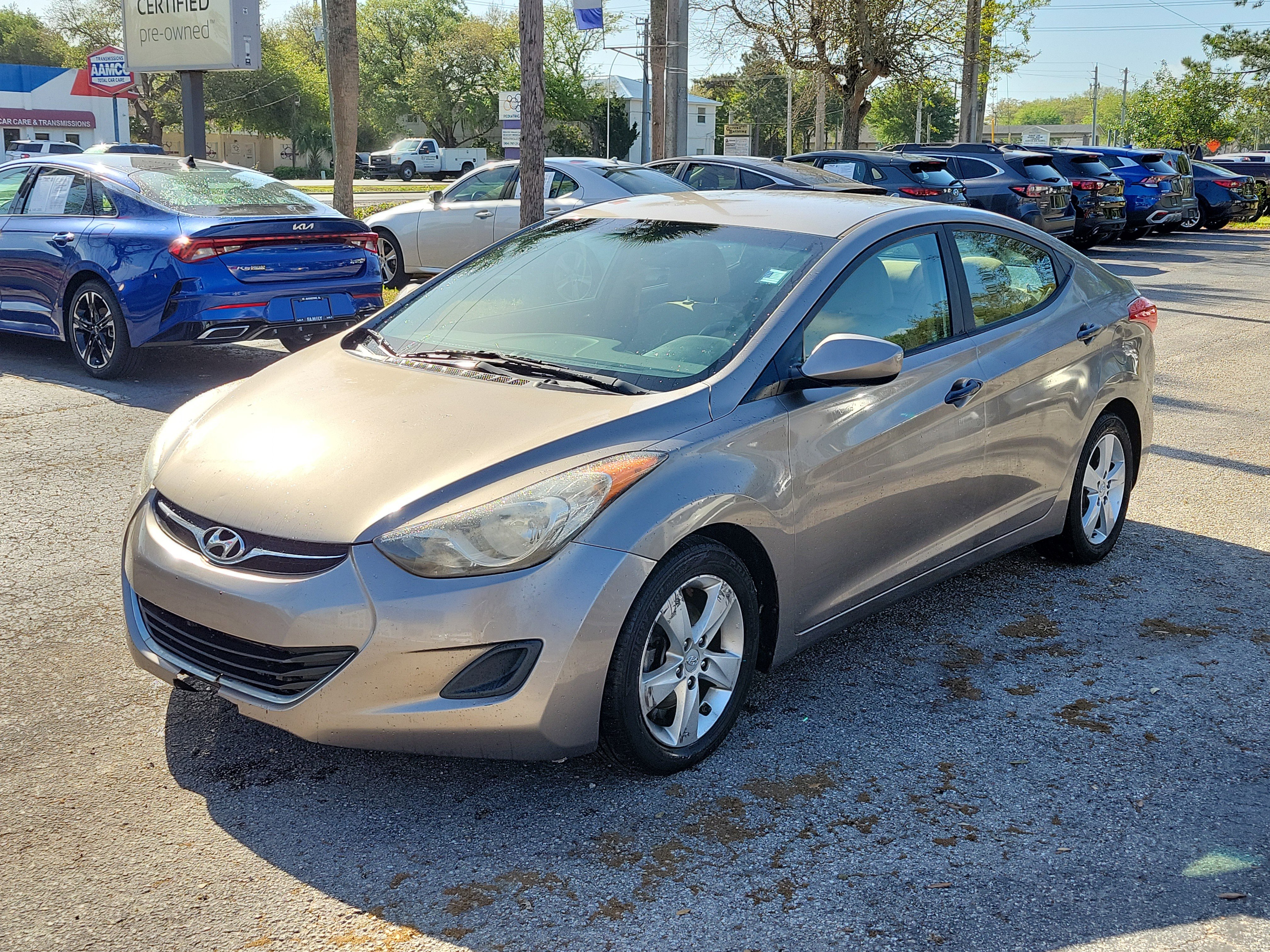 Used 2013 Hyundai Elantra GLS image 3