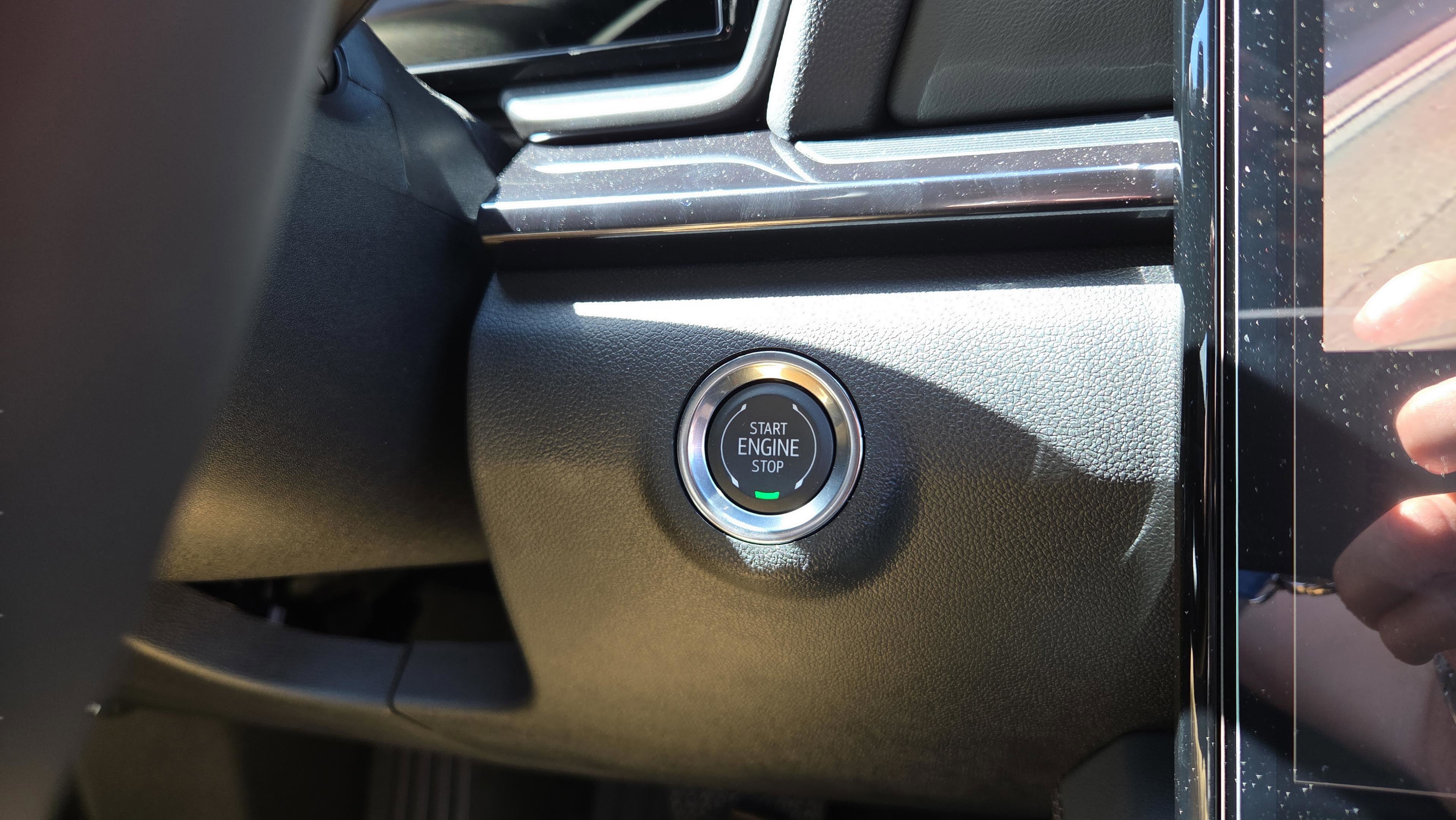 New 2026 GMC Terrain AT4 w/ Convenience Package III image 11