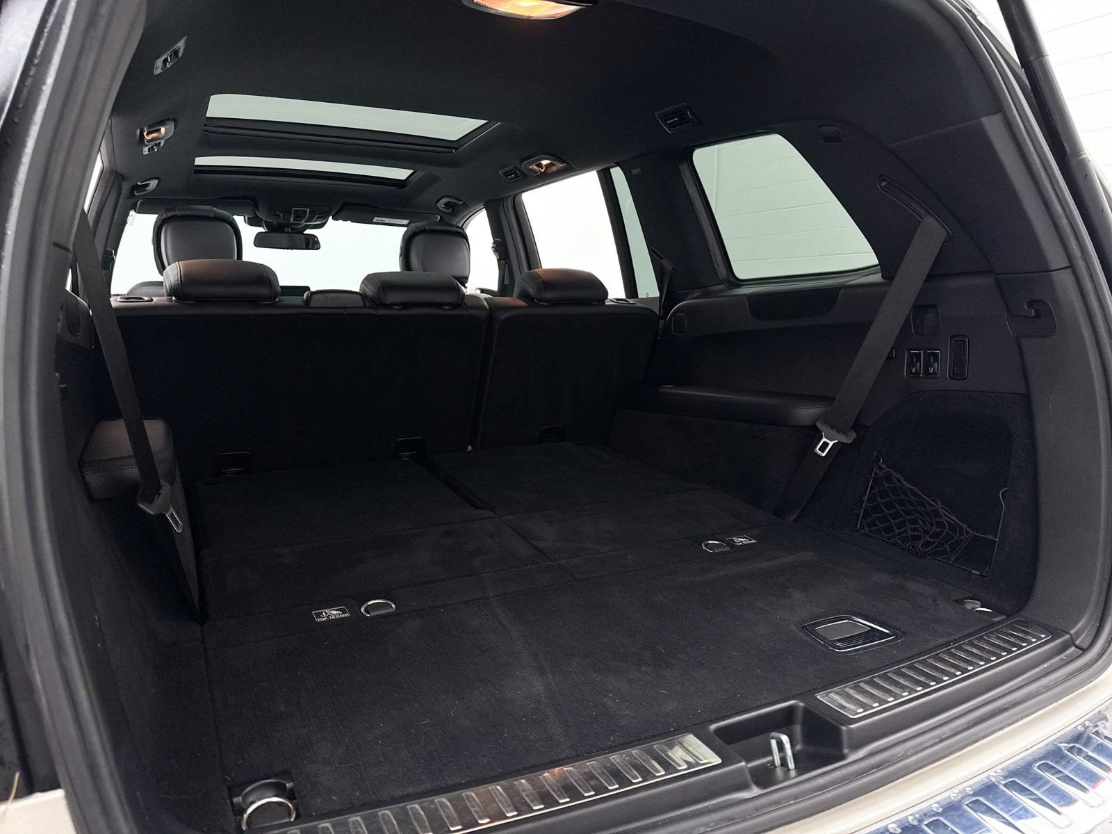 Used 2019 Mercedes-Benz GLS 550 4MATIC image 32