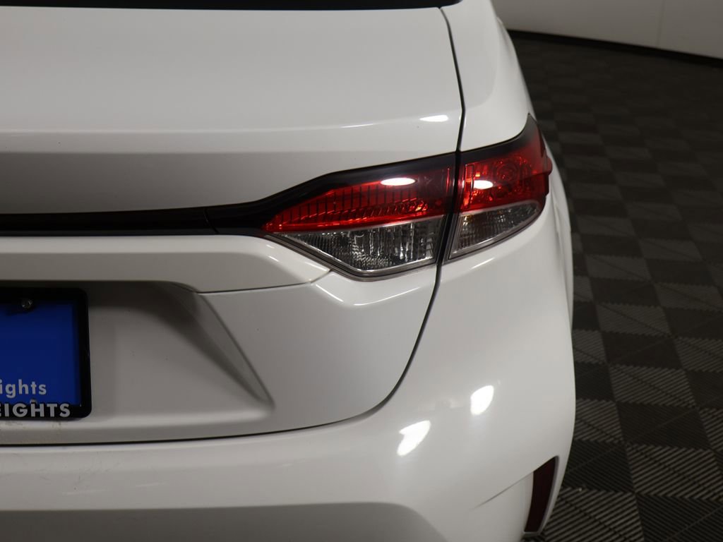 Used 2020 Toyota Corolla LE w/ Carpet Mat Package (TMS) image 13