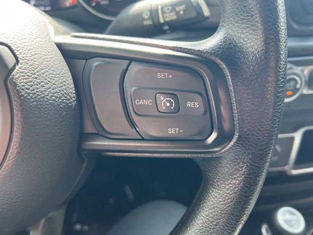 Used 2021 Jeep Wrangler Sport AWD/4WD image 4