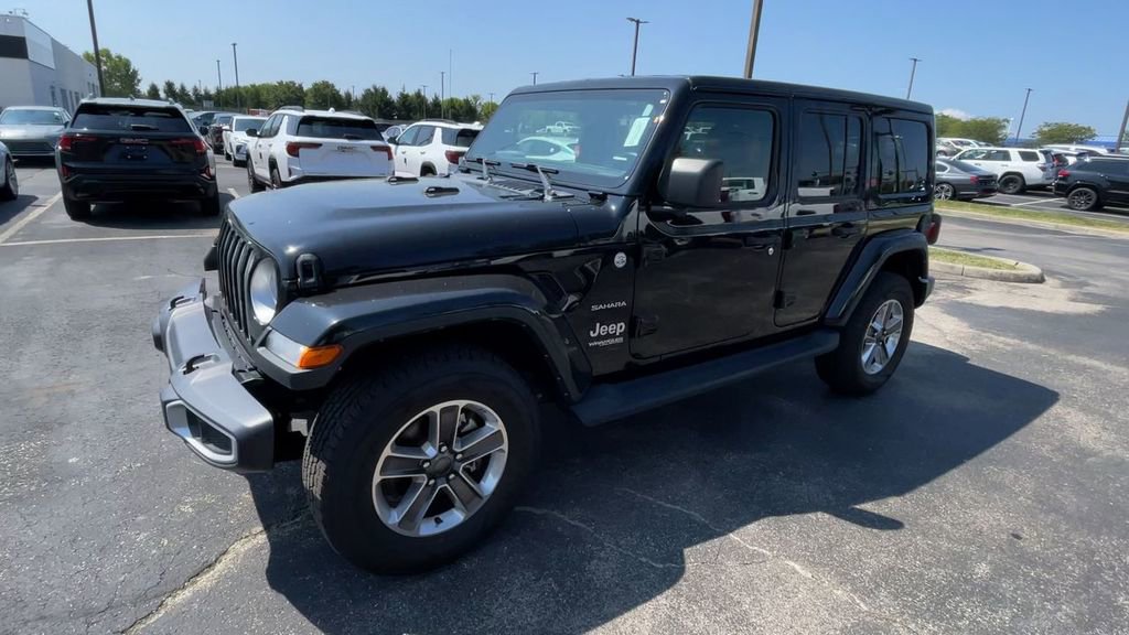 Used 2022 Jeep Wrangler Unlimited Sahara AWD/4WD image 6