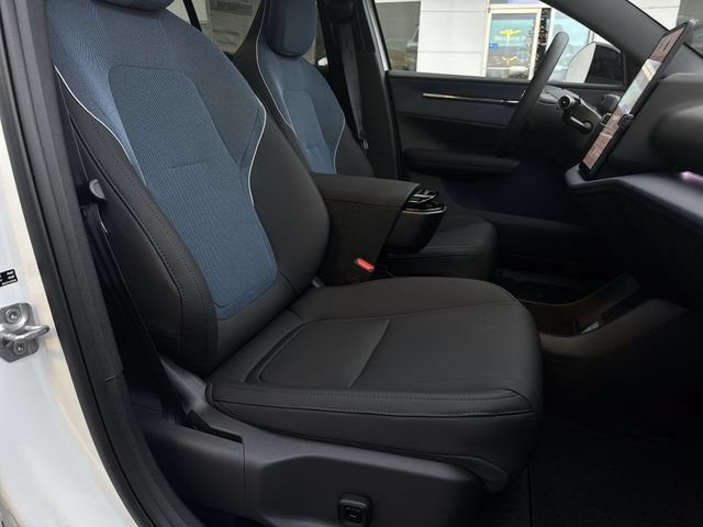 New 2026 Volvo EX30 Cross Country Ultra w/ Protection Package Premier AWD/4WD image 29