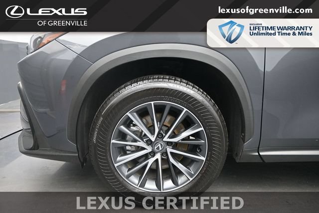 Certified 2025 Lexus NX 250 FWD w/ Accessory Package (Z1) image 9