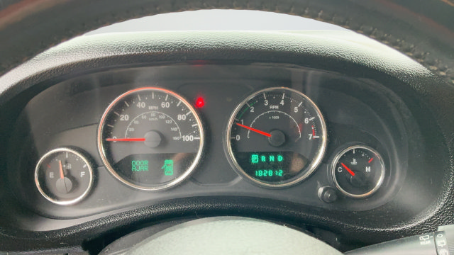Used 2014 Jeep Wrangler Sport w/ Quick Order Package 24S AWD/4WD image 13