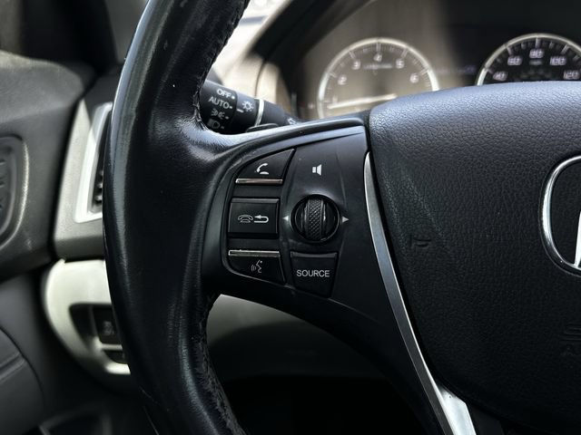 Used 2017 Acura TLX FWD image 14