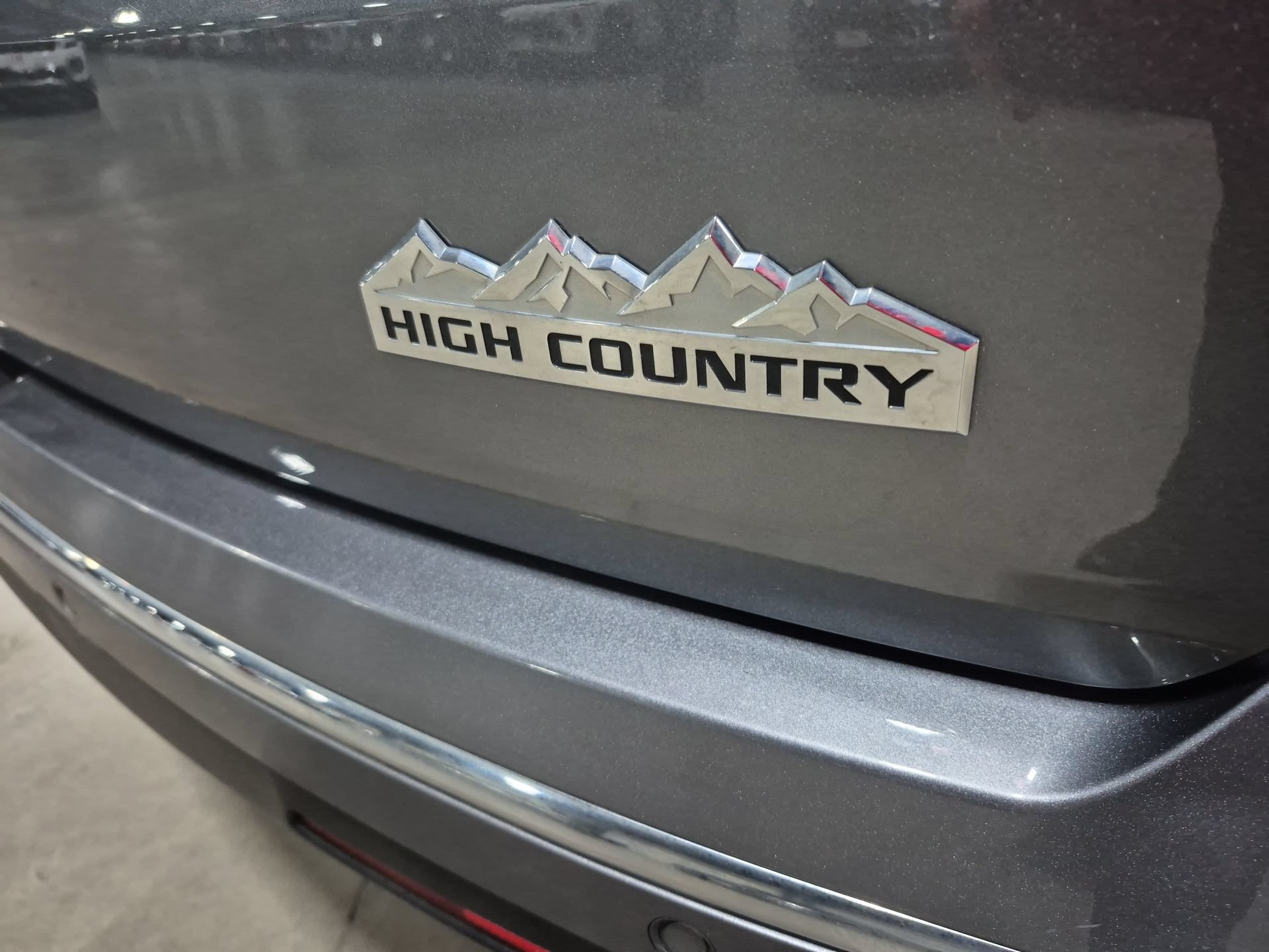 Used 2020 Chevrolet Traverse High Country AWD/4WD image 33