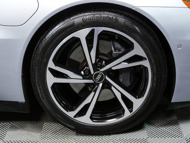 Used 2023 Audi e-tron GT Prestige w/ Prestige Package image 39