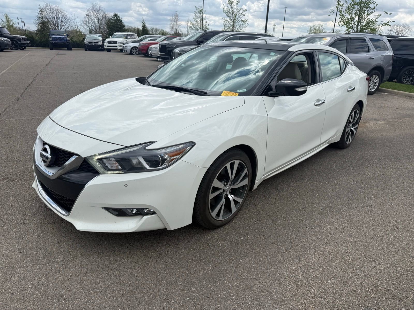 Used 2017 Nissan Maxima 3.5 SL image 1