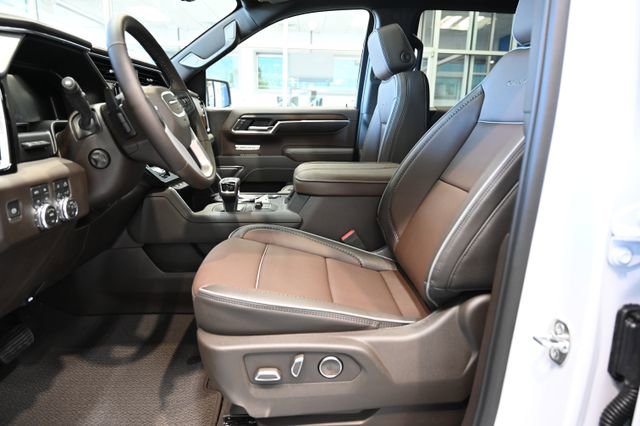 New 2026 GMC Sierra 1500 Denali w/ Denali Reserve Package AWD/4WD image 14