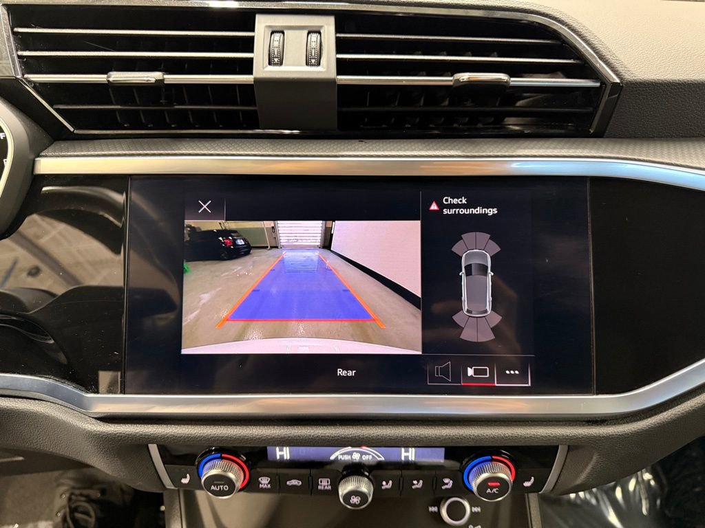 Used 2022 Audi Q3 2.0T Premium image 17