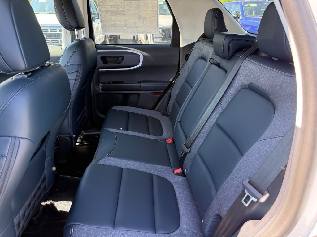 New 2024 Ford Bronco Sport Outer Banks AWD/4WD image 19