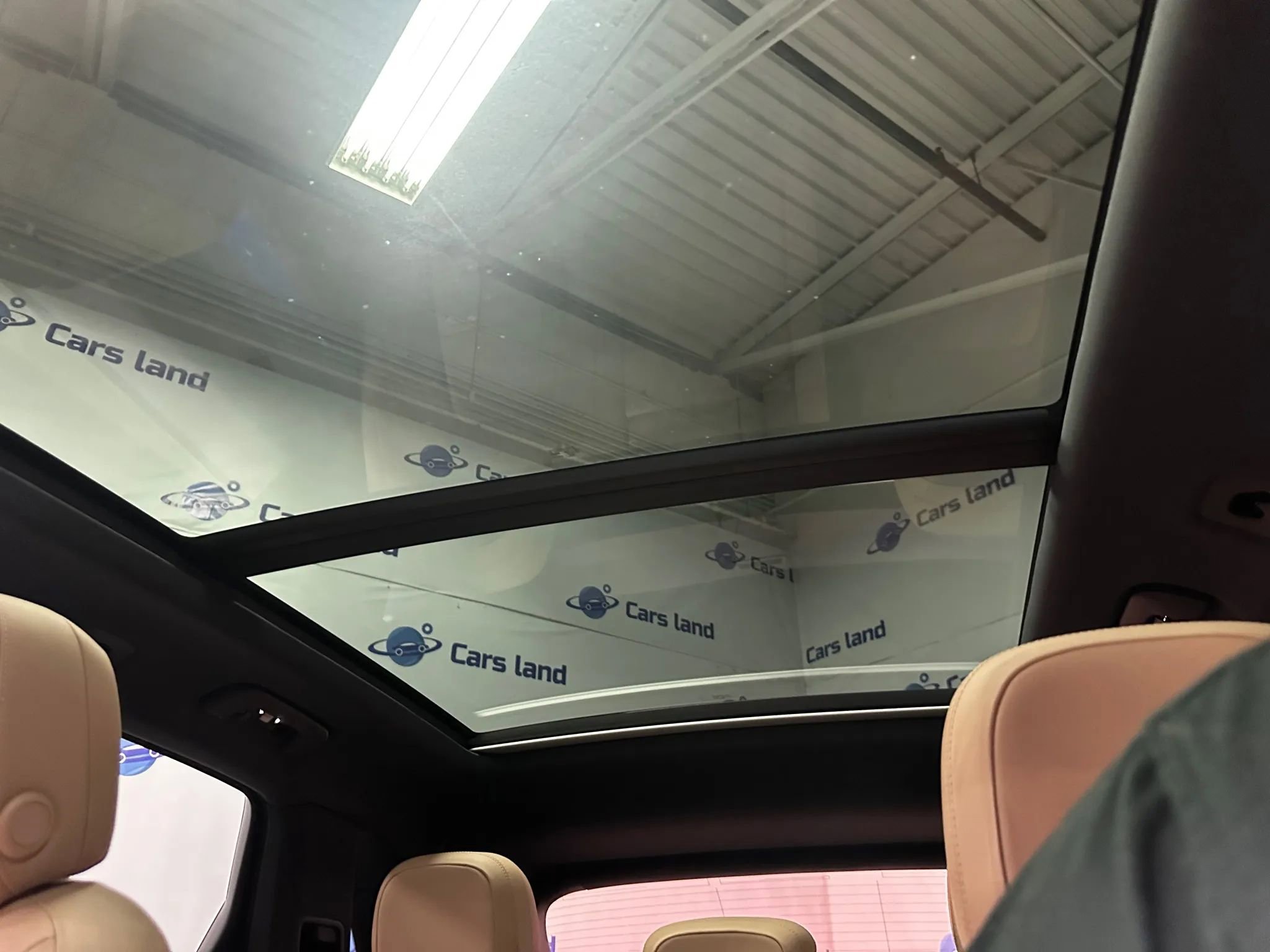 Used 2022 Porsche Cayenne Sport Utility 4D image 49