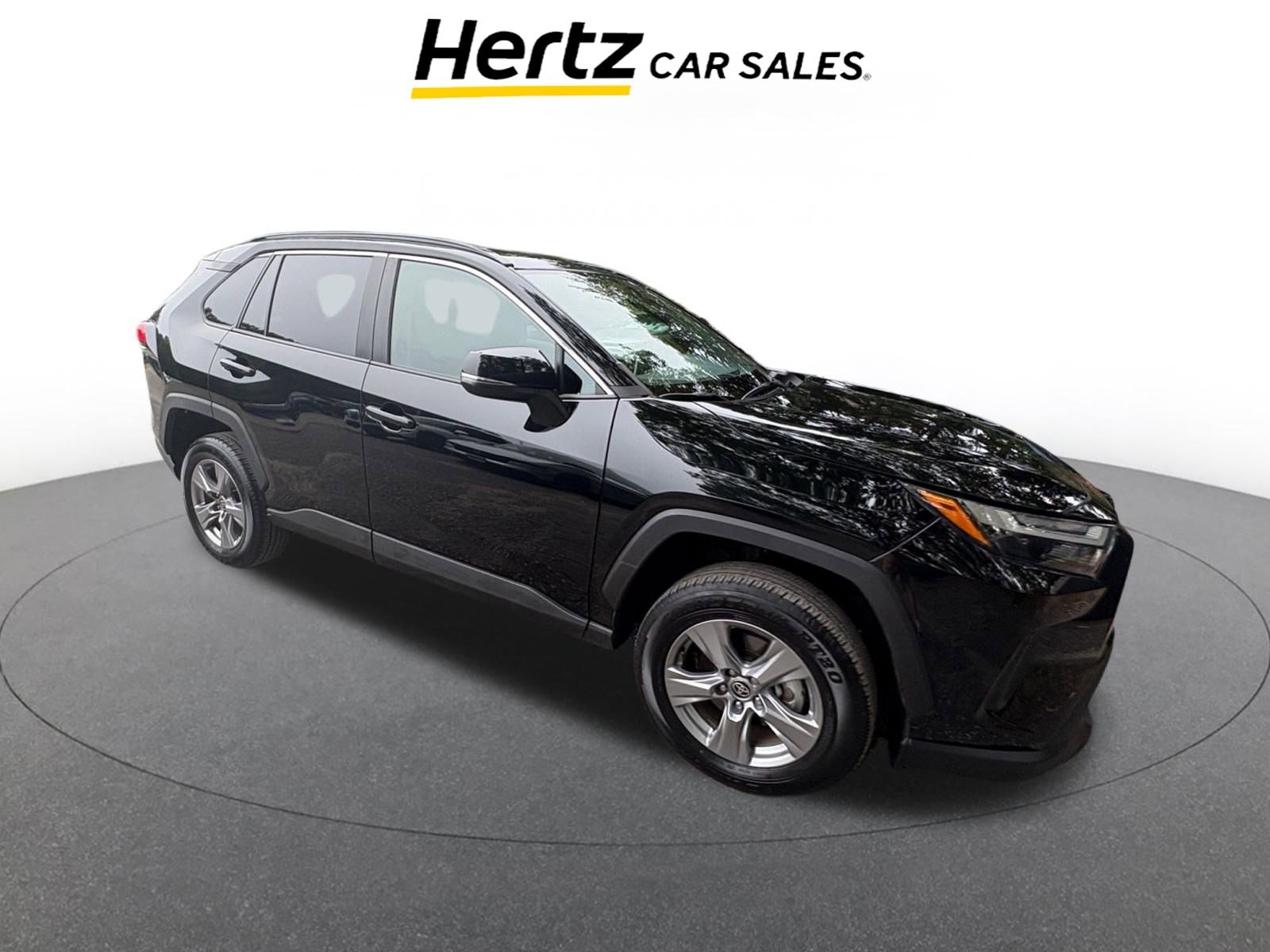 Used 2024 Toyota RAV4 XLE image 1