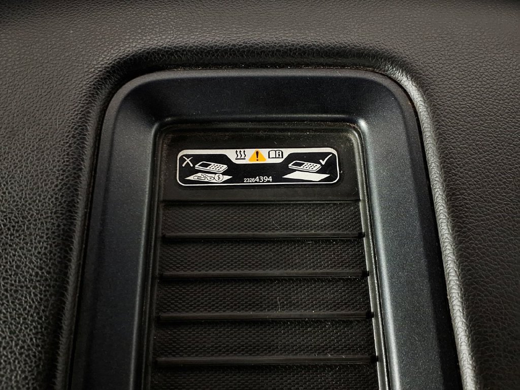 Used 2018 Chevrolet Silverado 1500 LT w/ Texas Edition AWD/4WD image 22