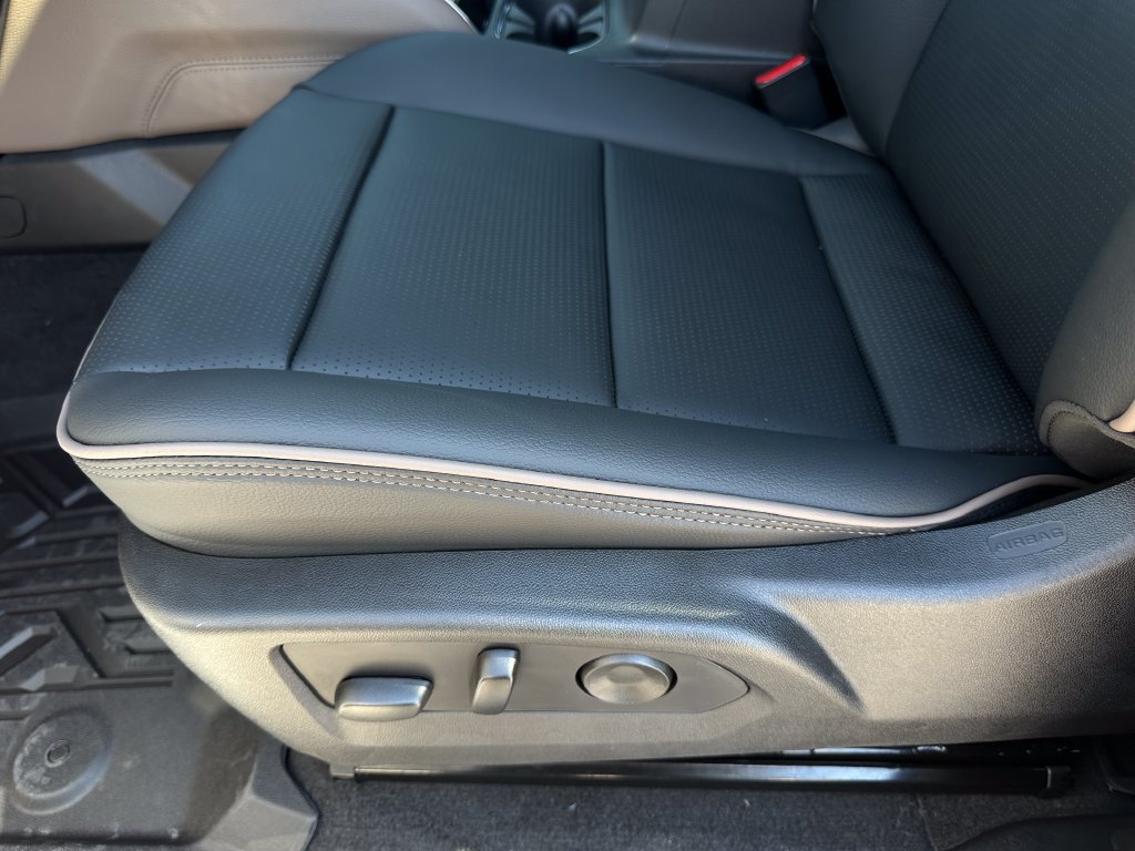 New 2026 GMC Canyon Denali AWD/4WD image 24