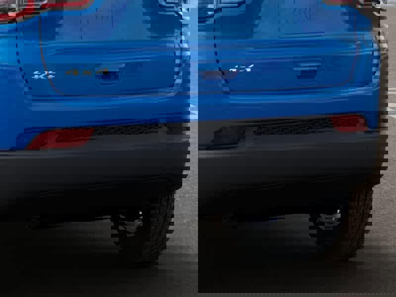 New 2025 Jeep Compass Sport image 13