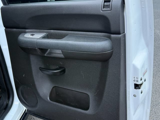 Used 2012 Chevrolet Silverado 2500 LT w/ Interior Plus Package AWD/4WD image 29