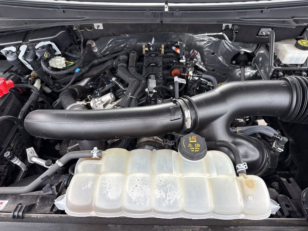 Used 2024 Ford Expedition Max XLT image 40