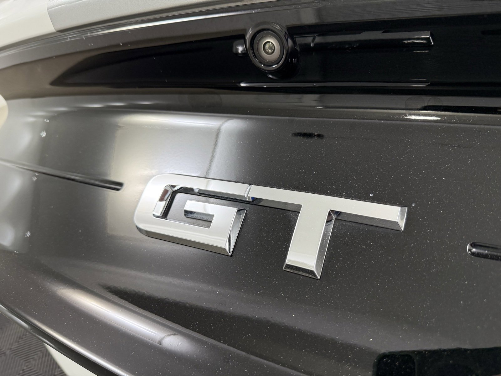 Used 2018 Ford Mustang GT Premium w/ Safe & Smart Package image 10