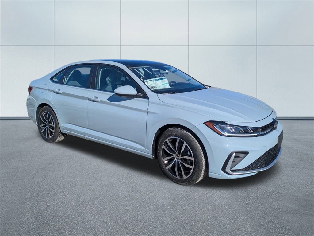 New 2026 Volkswagen Jetta SE image 1