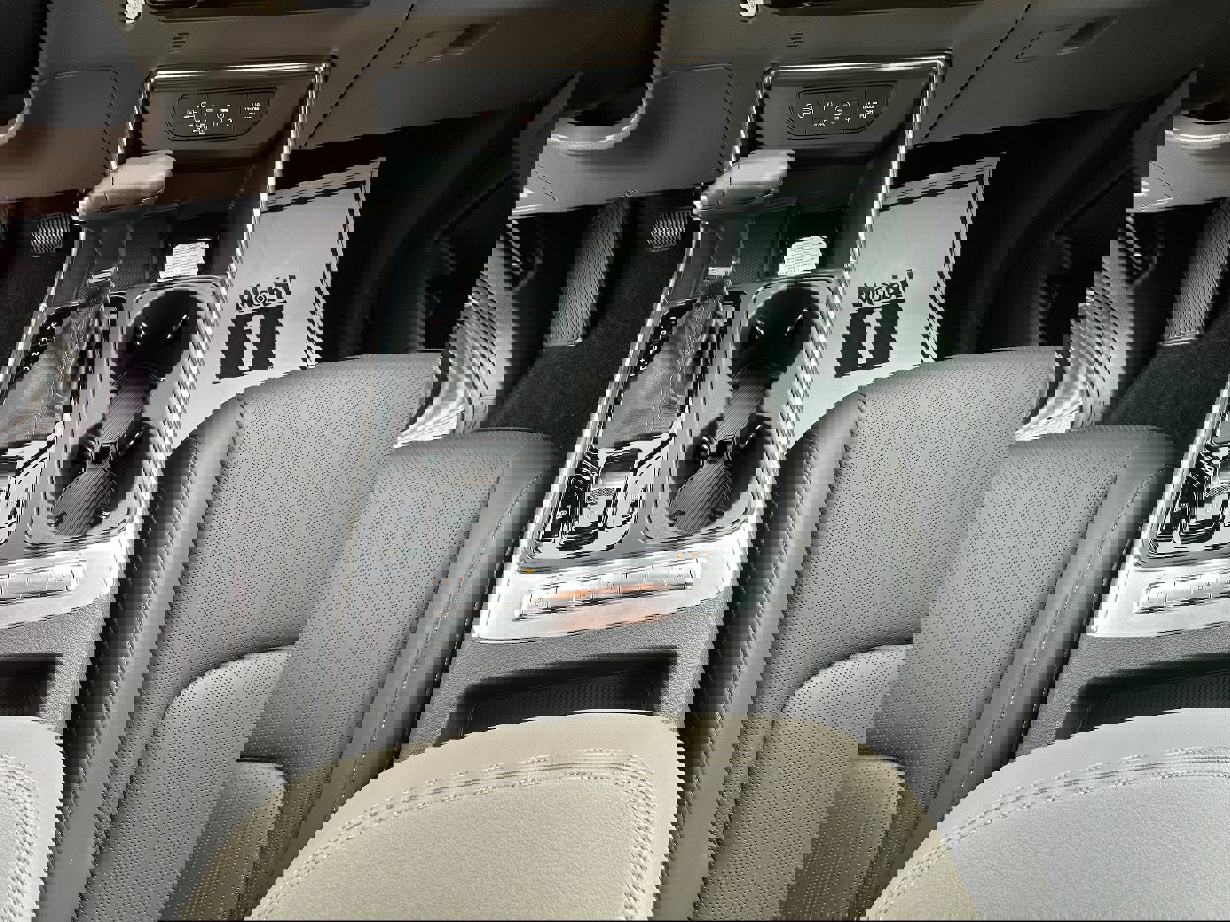 New 2026 Kia Carnival EX image 33