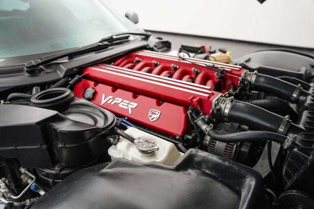 Used 2000 Dodge Viper GTS RWD image 41