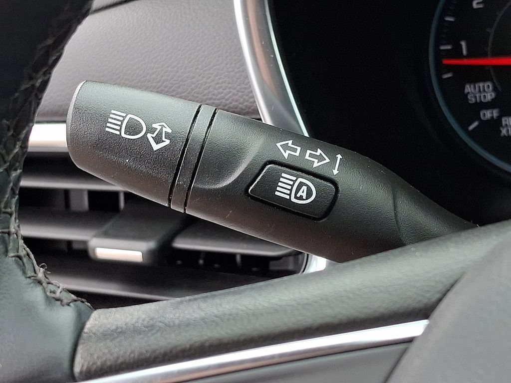 Used 2024 Chevrolet Equinox LT FWD image 23